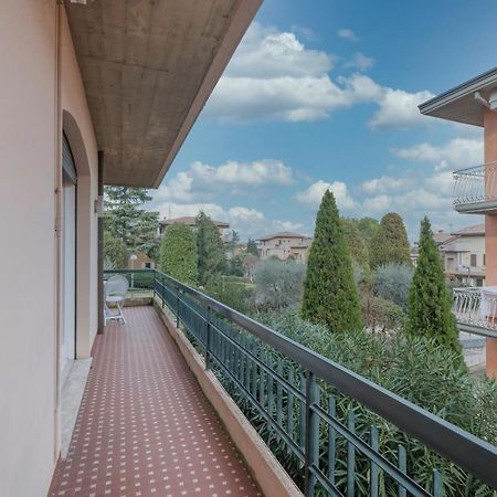 Aura Home Sirmione - 2 Bedrooms Apartment מראה חיצוני תמונה