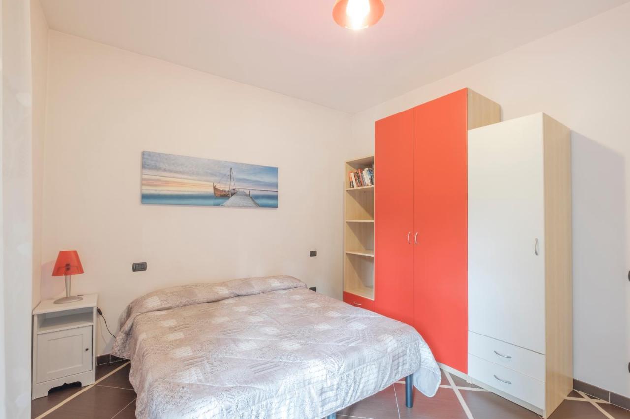 Aura Home Sirmione - 2 Bedrooms Apartment מראה חיצוני תמונה