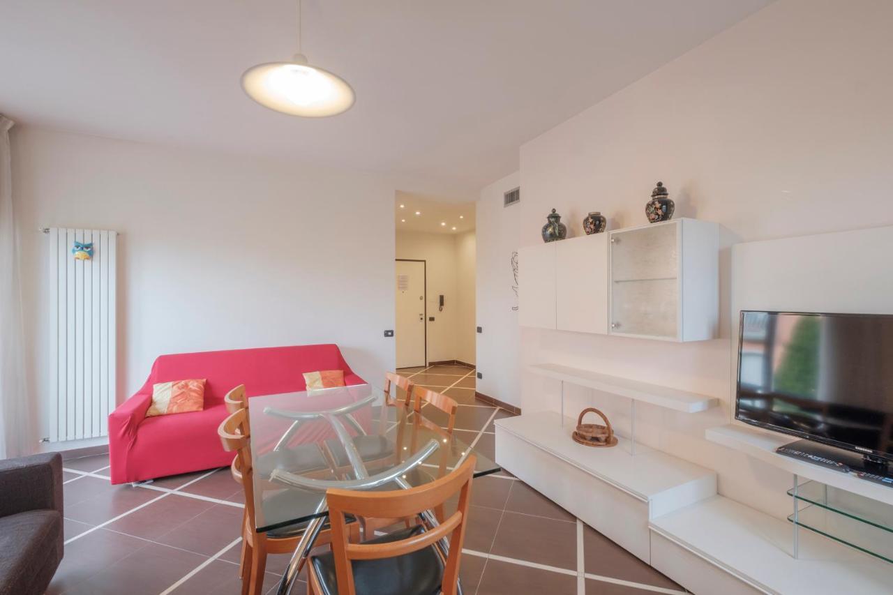 Aura Home Sirmione - 2 Bedrooms Apartment מראה חיצוני תמונה